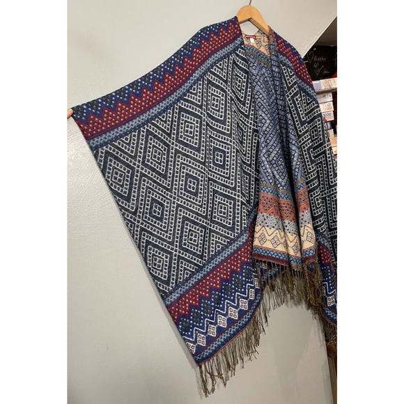 Merona One Size Boho Blanket Shawl Fringe Western Festival Ruana Southwest Aztec - Picture 3 of 5